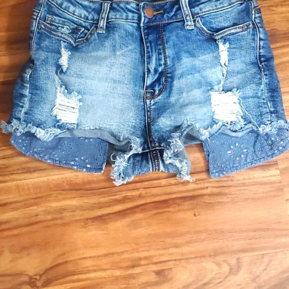 Distressed shorts